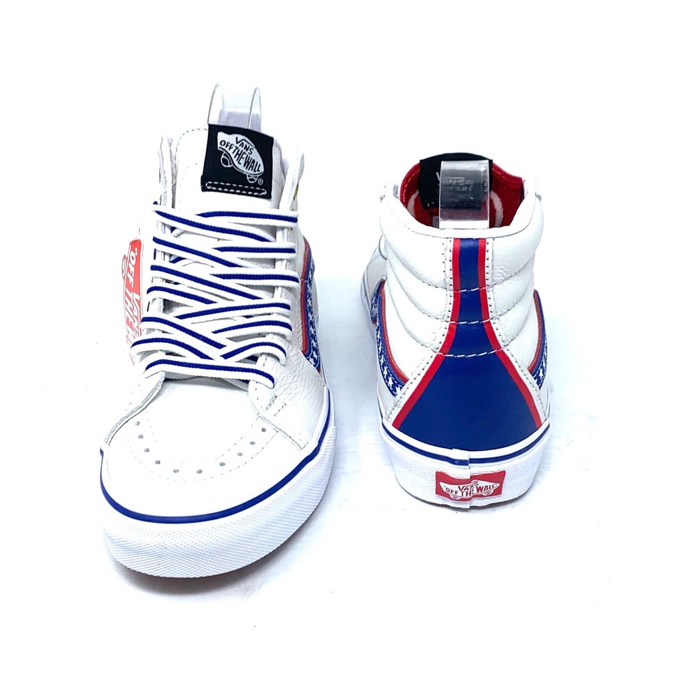 Vans - Picture 6 of 6